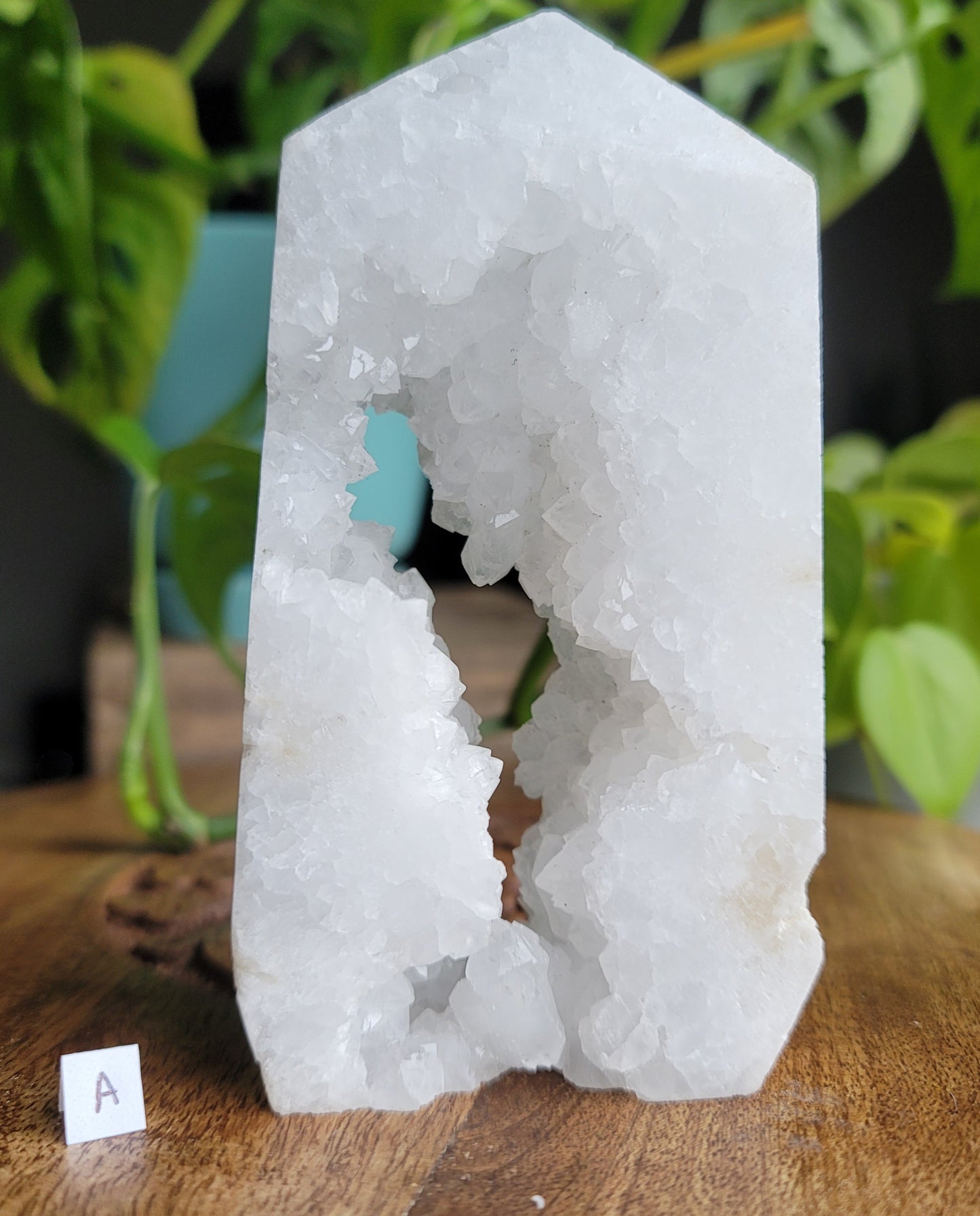 Moroccan Quartz Geode Tower: Gateway to Spiritual Exploration