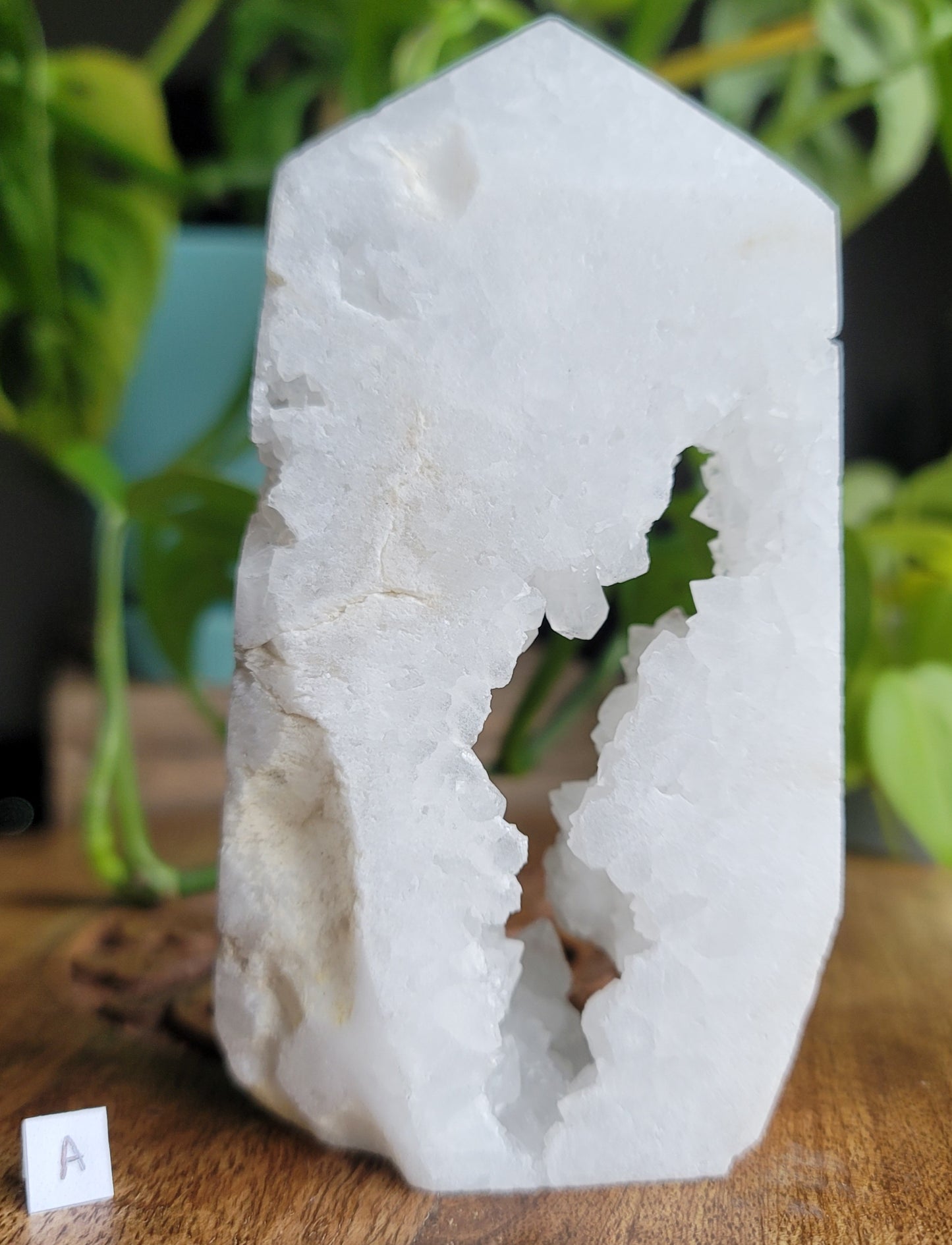 Moroccan Quartz Geode Tower: Gateway to Spiritual Exploration