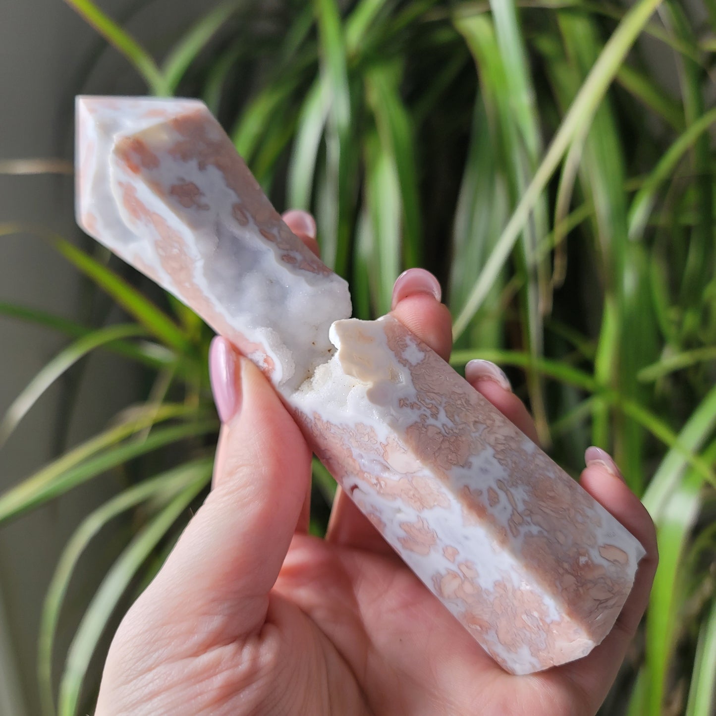 Pink Agate Tower – Soothing Energy & Heart Healing Crystal