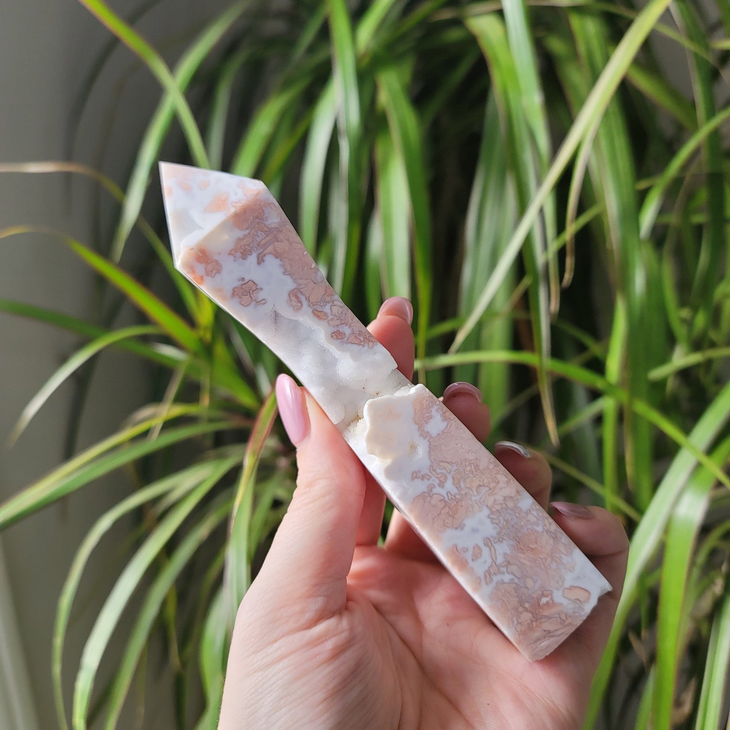 Pink Agate Tower – Soothing Energy & Heart Healing Crystal