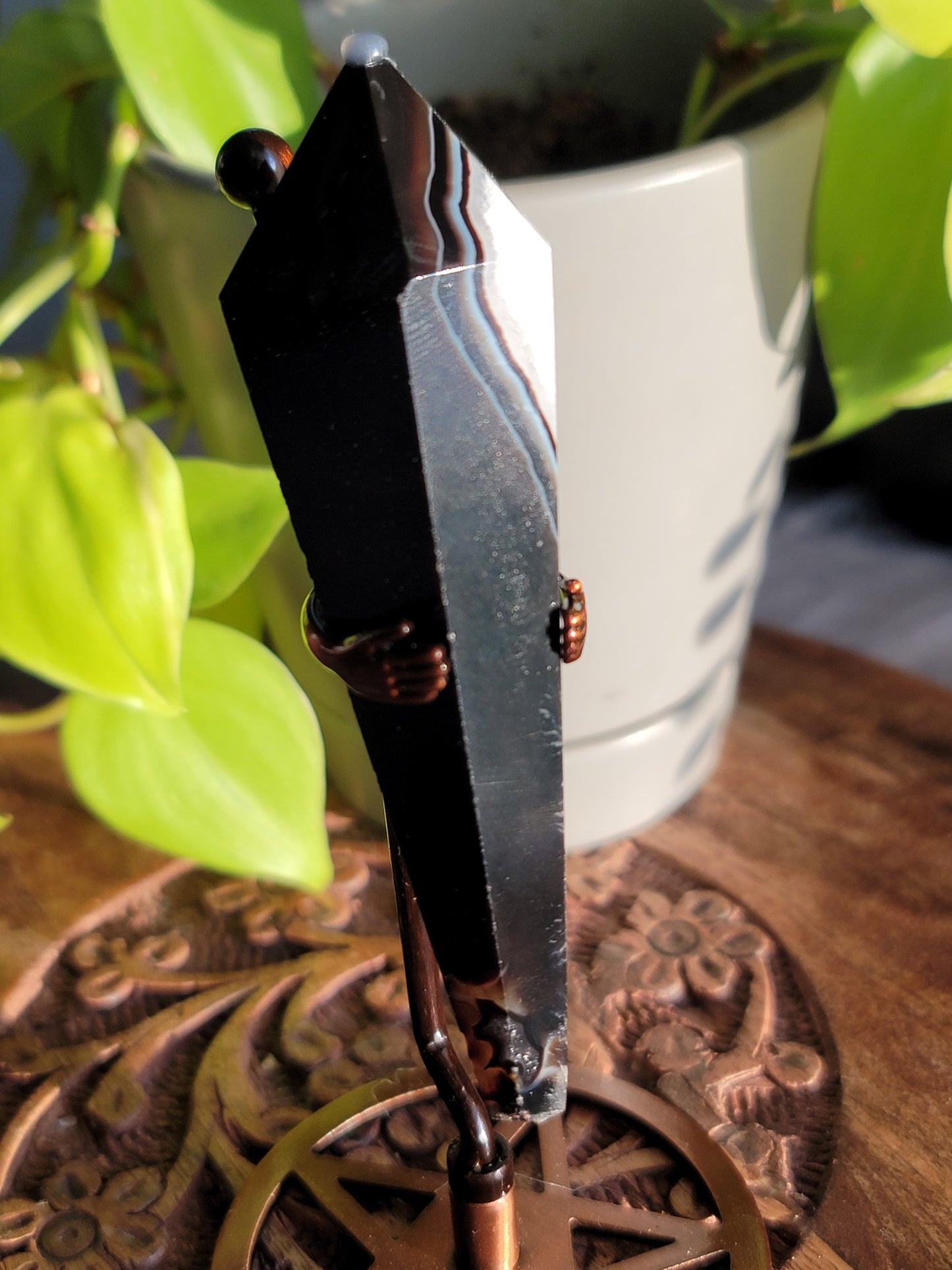 Black Agate Wand with Quartz: Grounded Elegance and Clear Energies