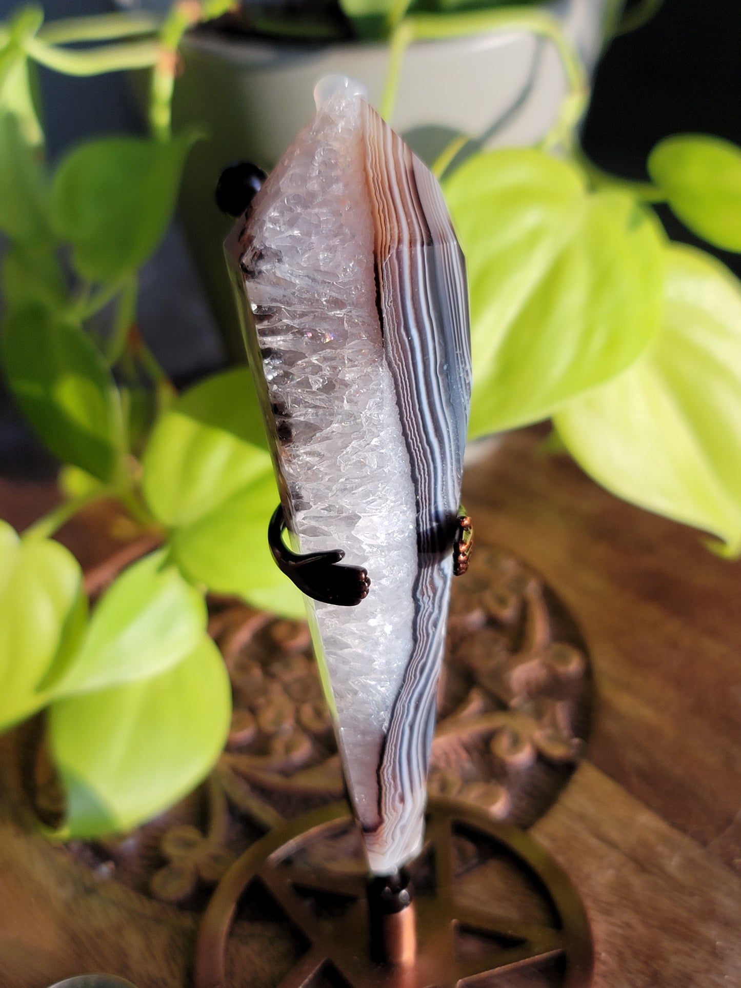 Black Agate Wand with Quartz: Grounded Elegance and Clear Energies
