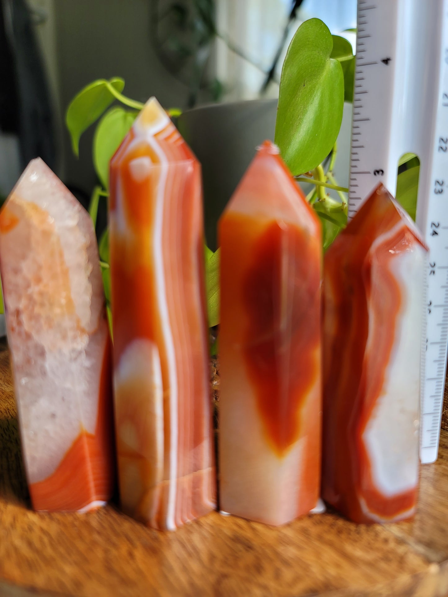 Carnelian Point: Fiery Vitality and Creative Passion