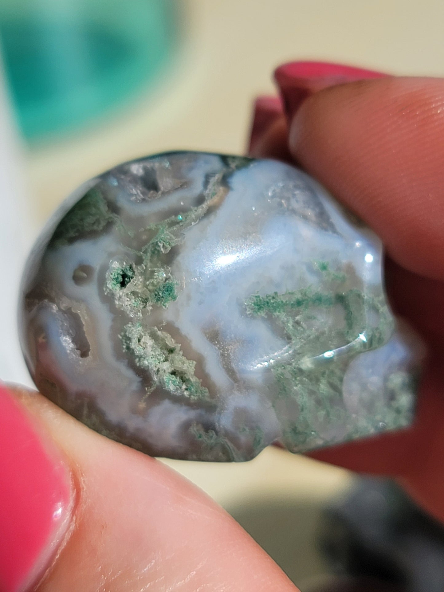 Mini Skull Carving: Diverse Energies in a Compact Form