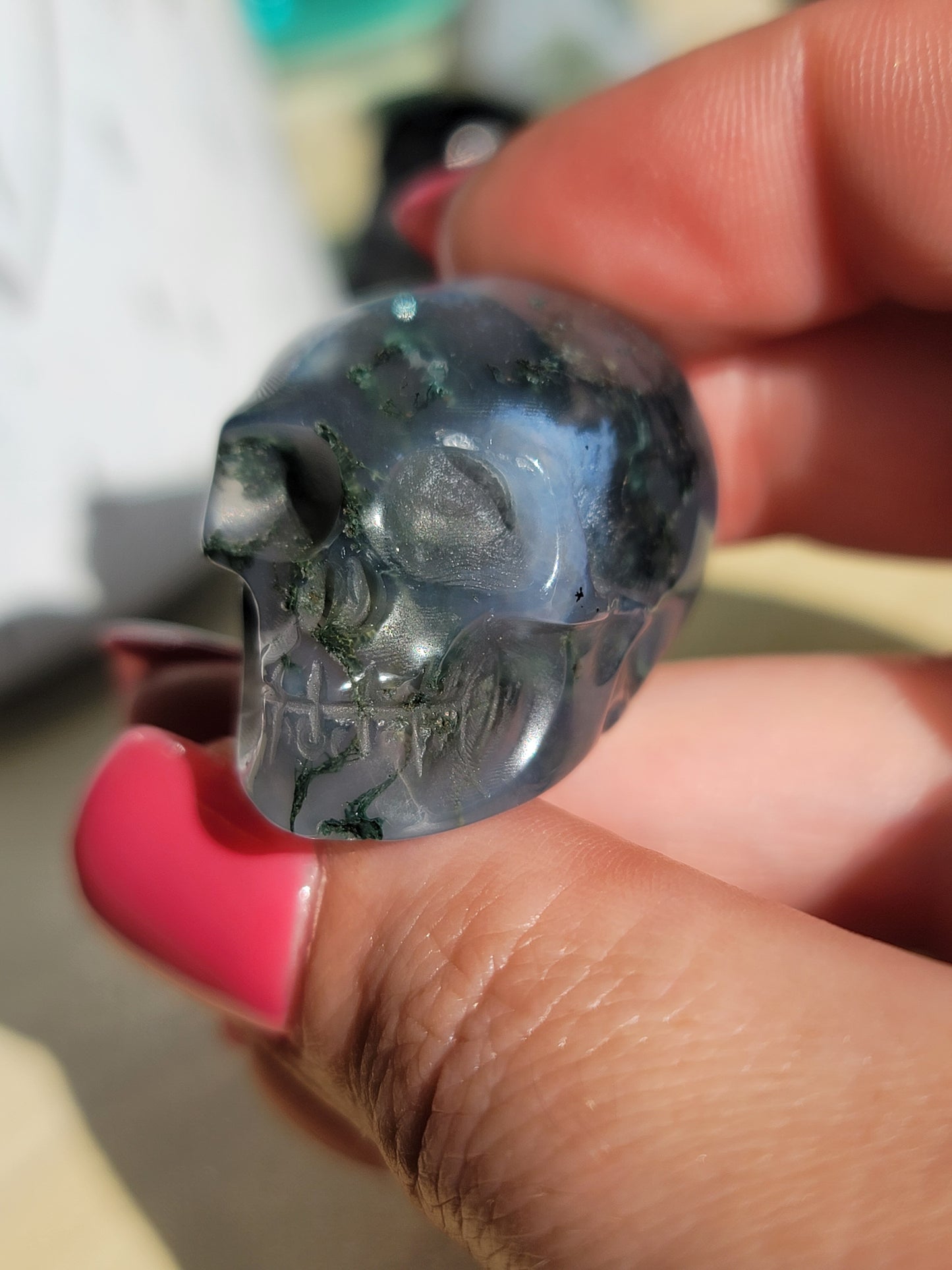 Mini Skull Carving: Diverse Energies in a Compact Form