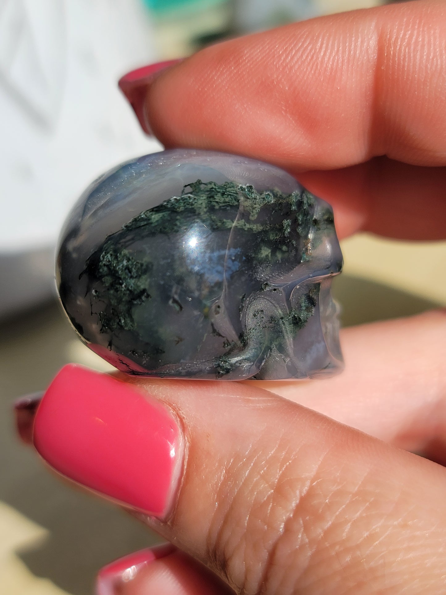 Mini Skull Carving: Diverse Energies in a Compact Form