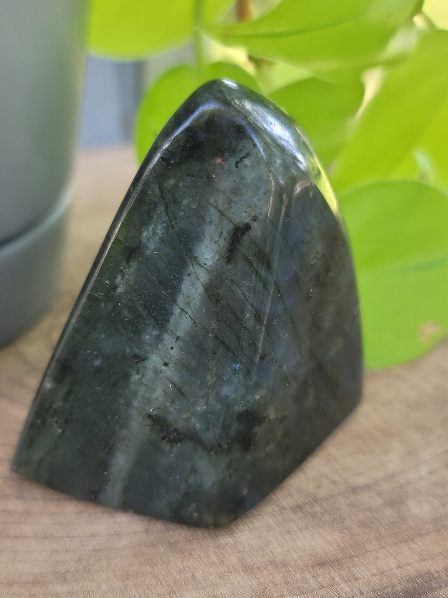 High-Flash Labradorite Freeform – Transformation, Intuition & Magic
