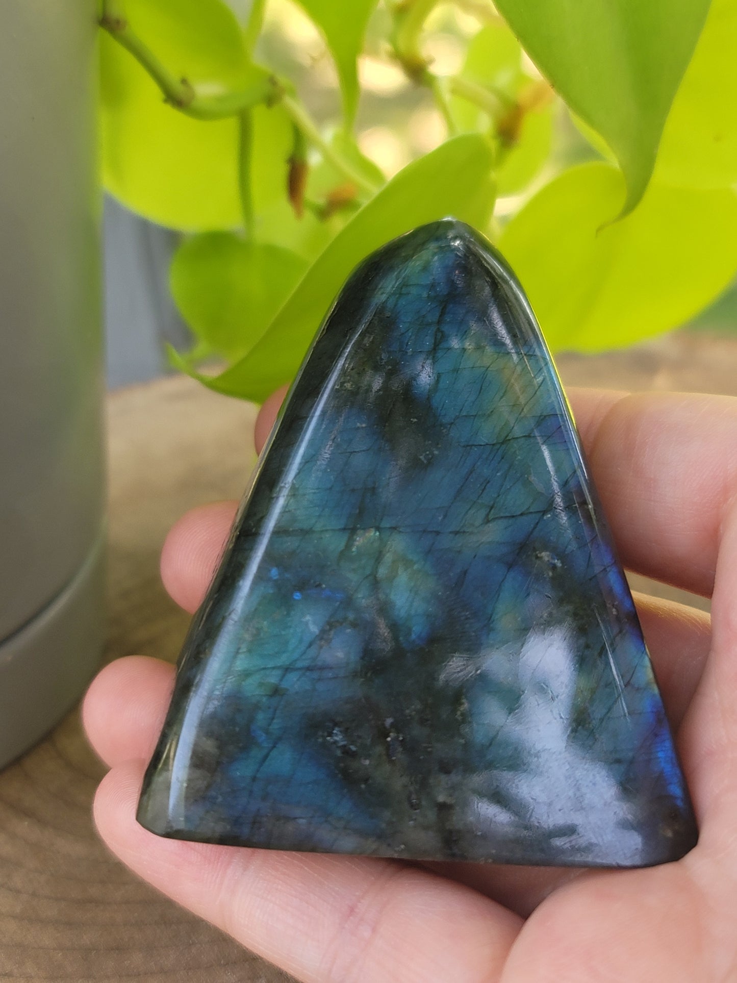 High-Flash Labradorite Freeform – Transformation, Intuition & Magic