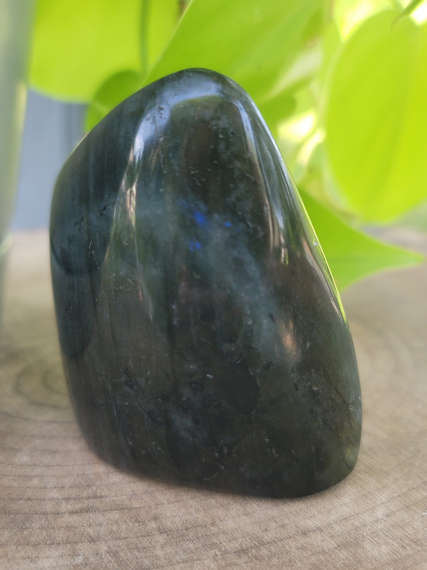 High-Flash Labradorite Freeform – Transformation, Intuition & Magic