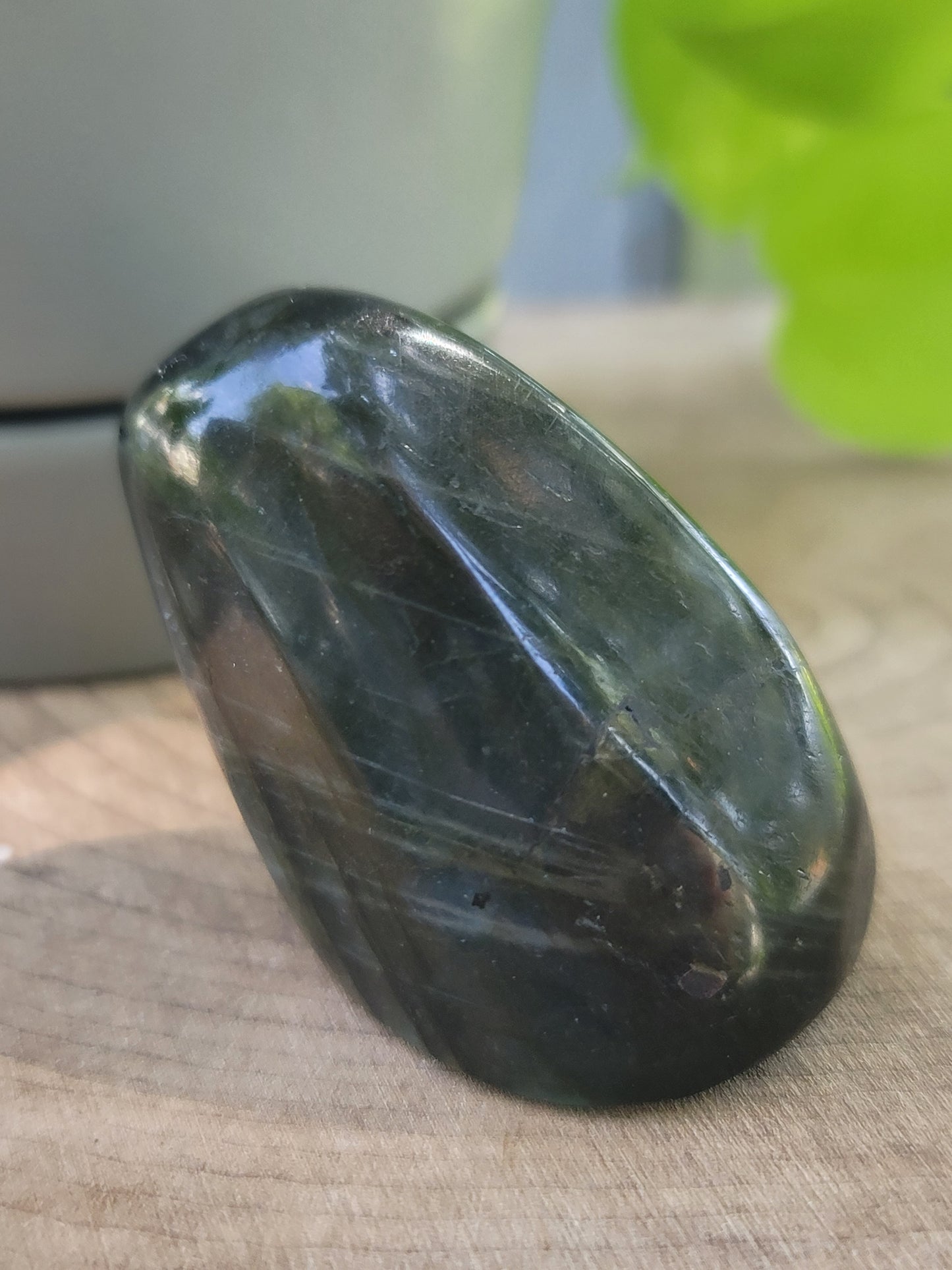 High-Flash Labradorite Freeform – Transformation, Intuition & Magic