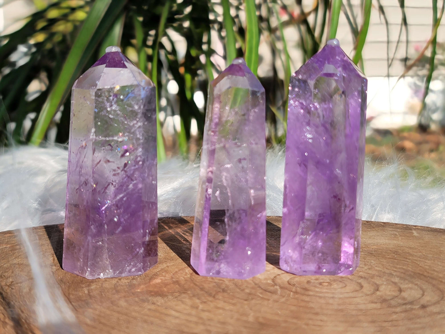 Lavender Amethyst Point: Soothing Tranquility and Spiritual Insight