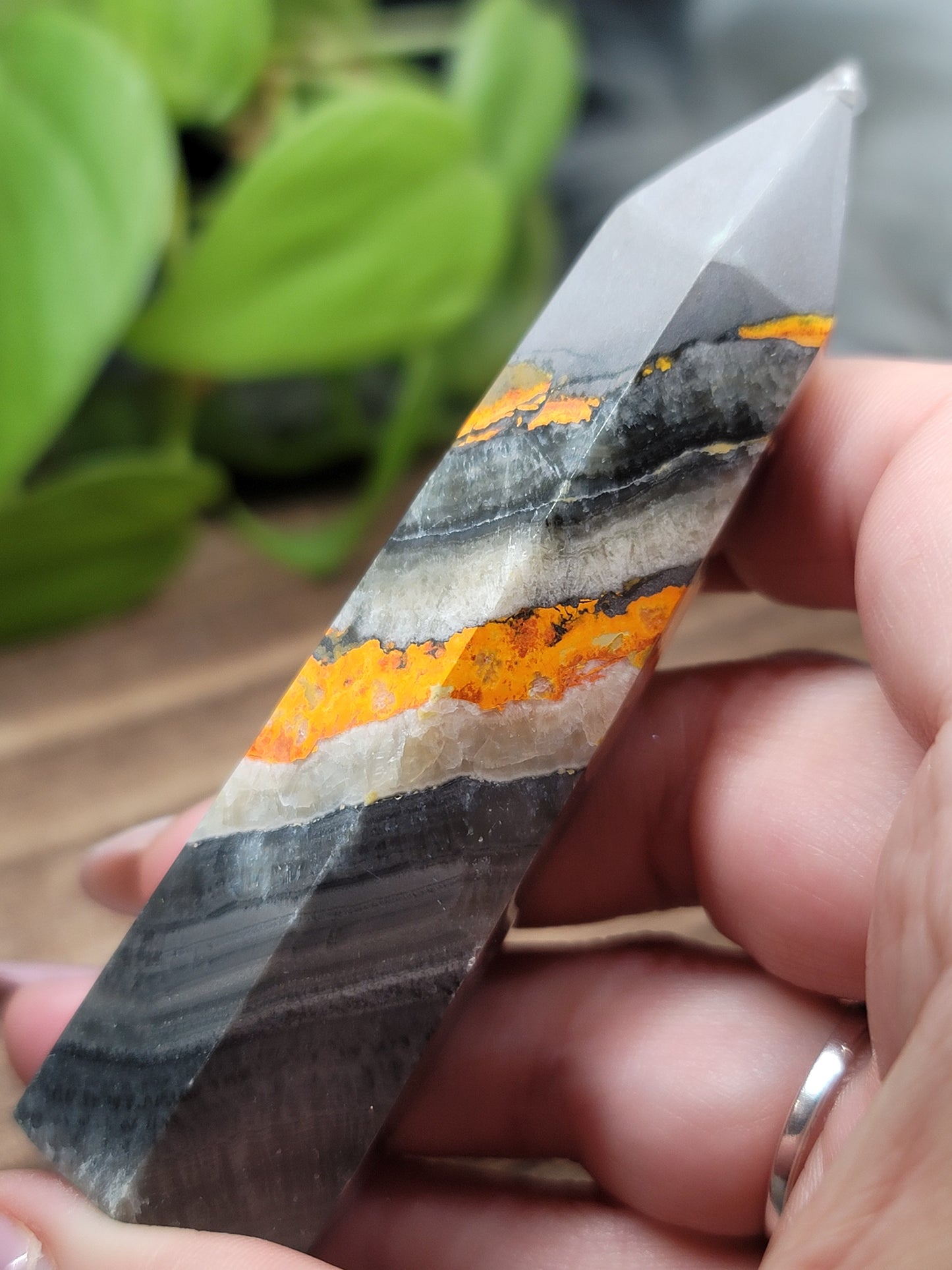 Bumblebee Jasper Point: Ignite Creativity and Personal Power
