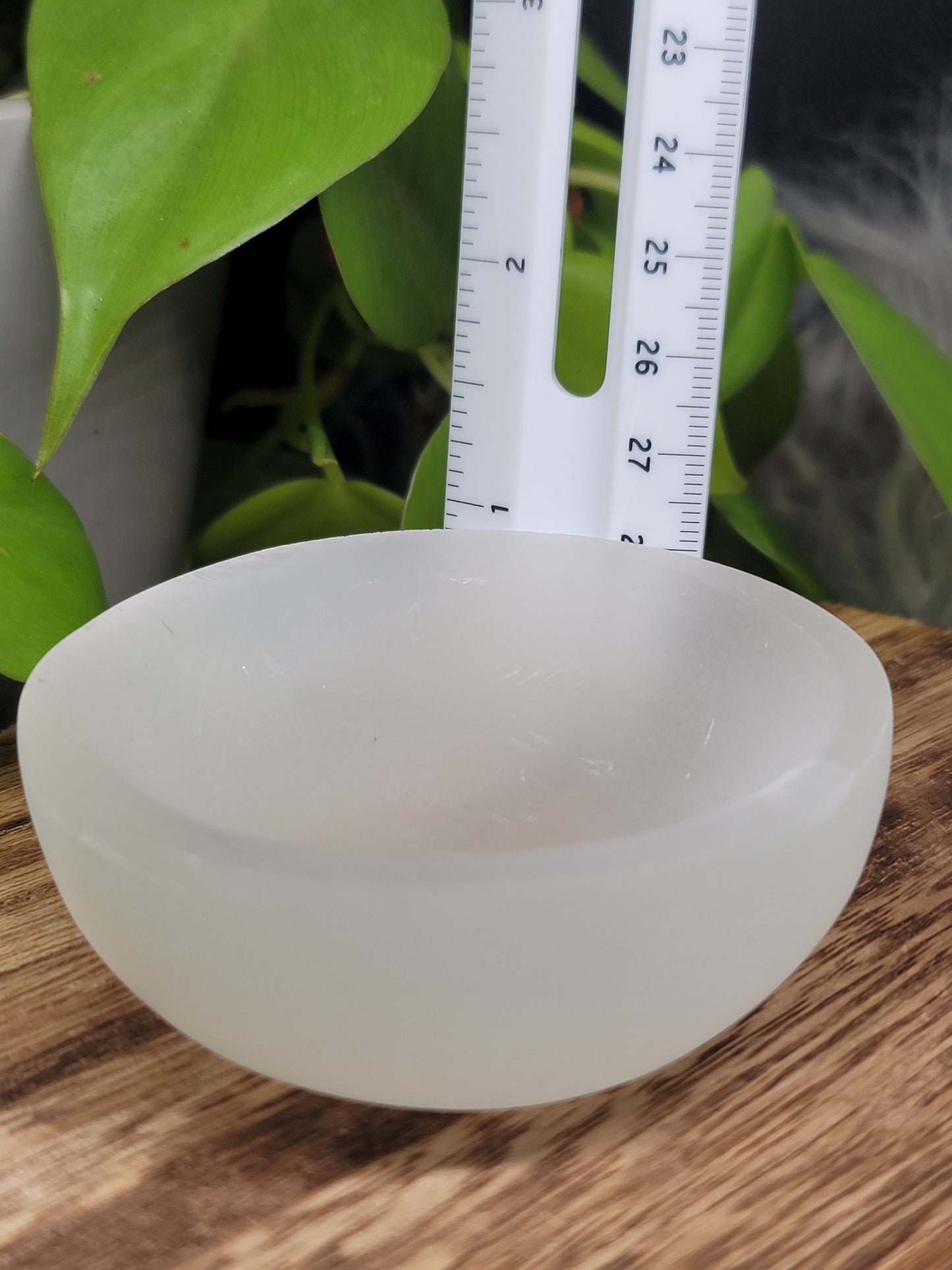 Selenite Bowl – Cleansing, Charging & Pure Energy