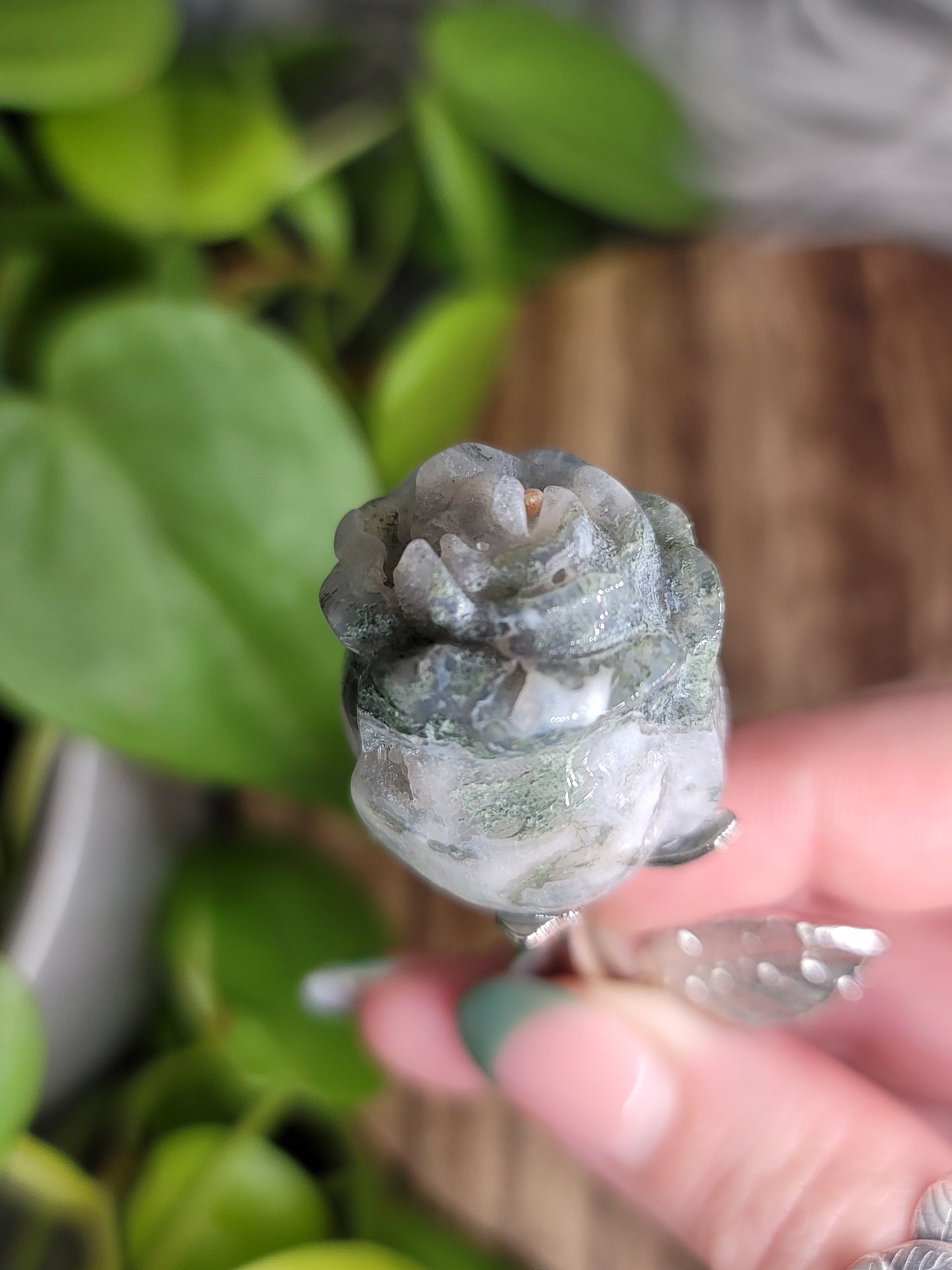 Mini Crystal Rose Carving – Self-Love, Strength & Renewal (6”)