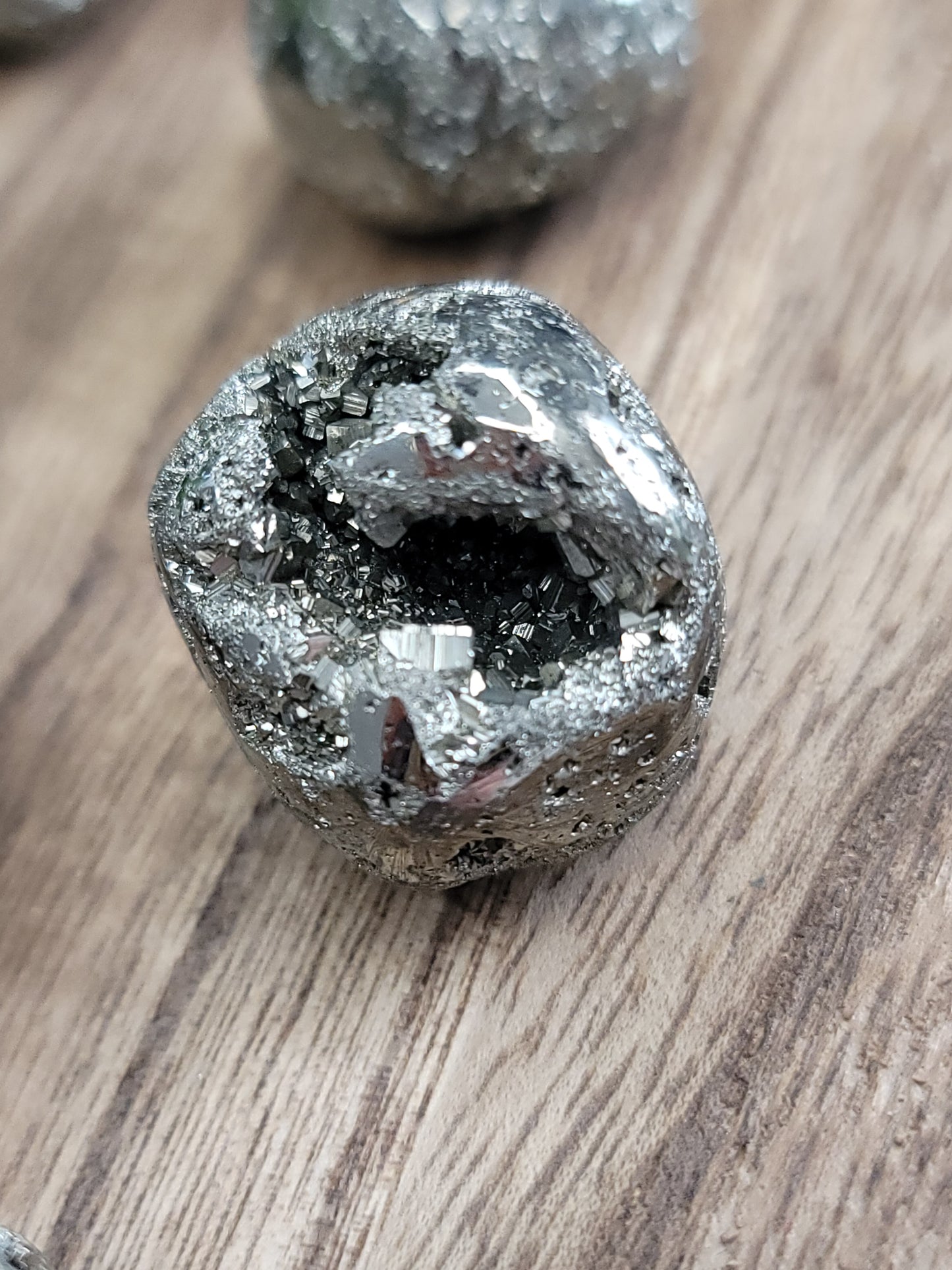 High-Quality Druzy Peruvian Pyrite Tumble – Confidence, Success & Next-Level Energy