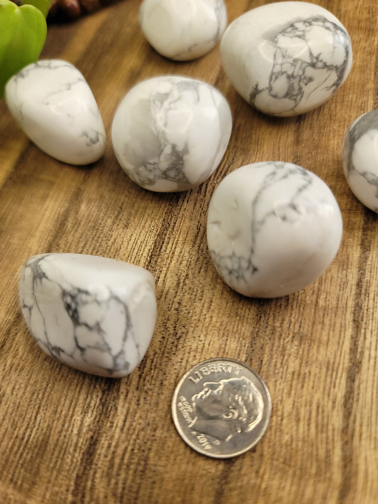 Howlite Tumble – Calm, Clarity & Stress Relief
