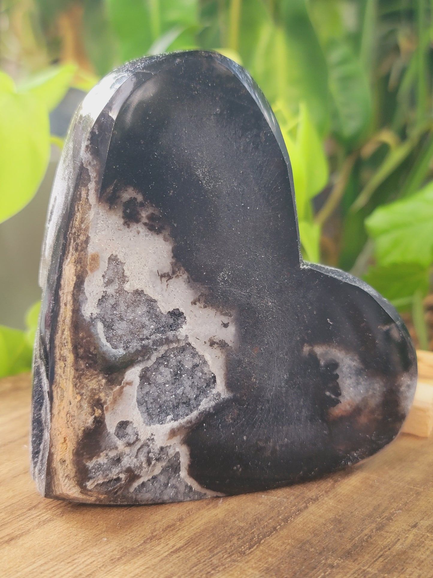 Sphalerite Druzy Heart Showpiece for Grounding Power and Magnetic Transformation