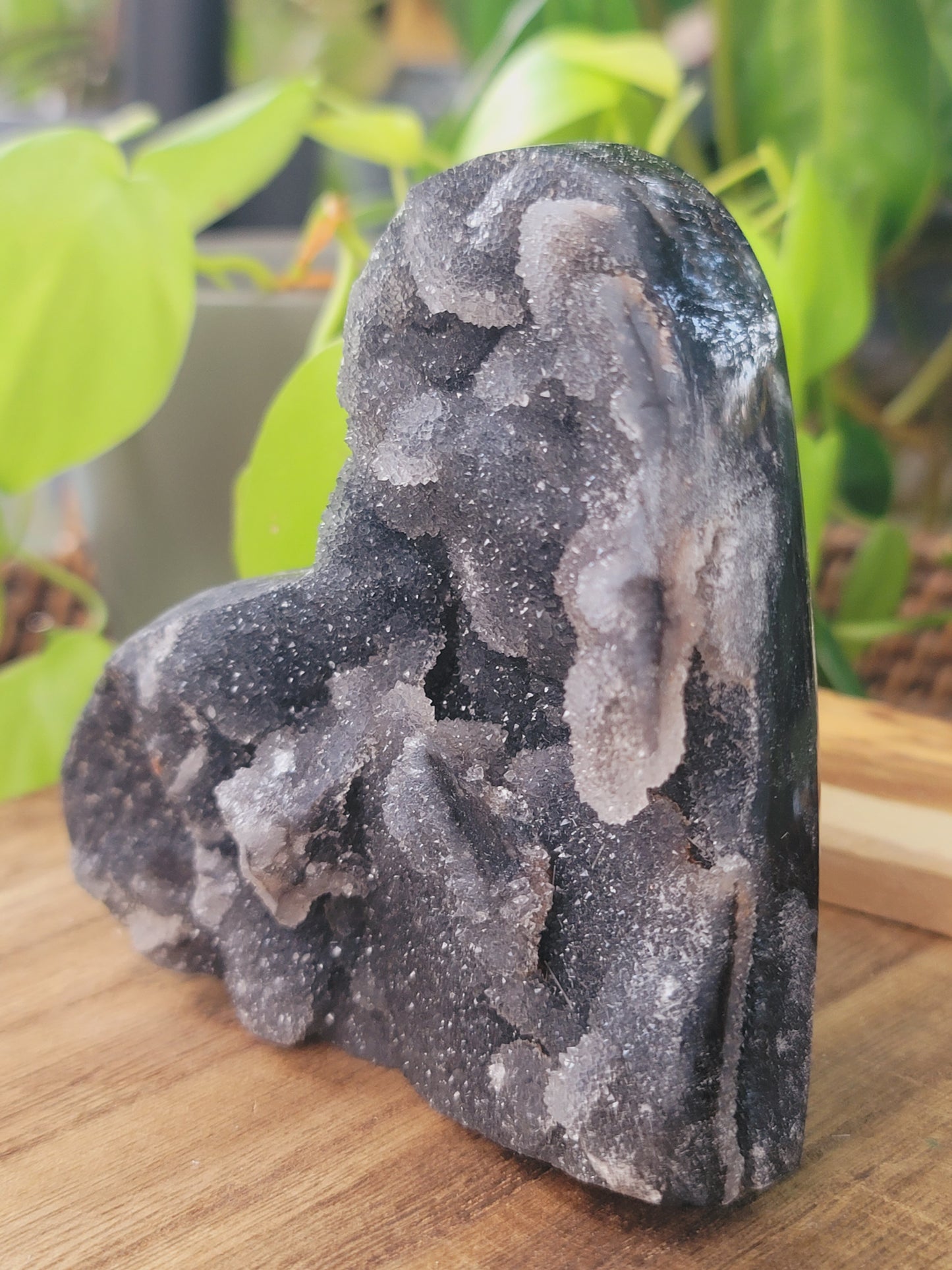 Sphalerite Druzy Heart Showpiece for Grounding Power and Magnetic Transformation