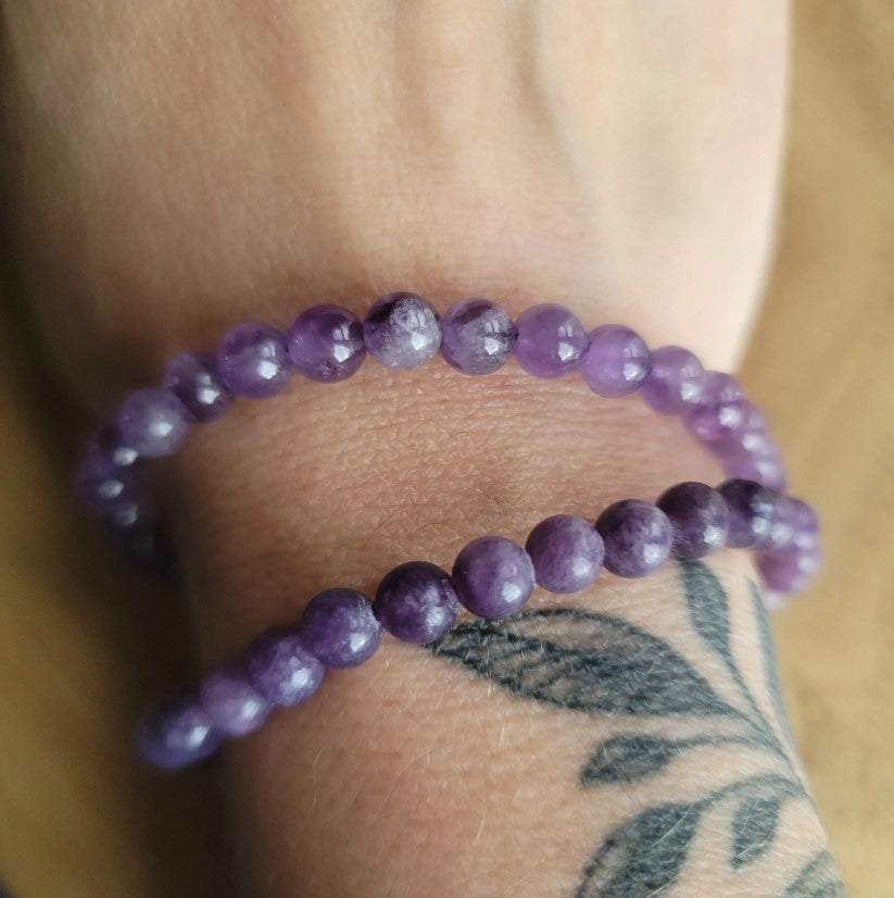 Amethyst 6mm Bead Bracelet: Serenity and Spiritual Connection