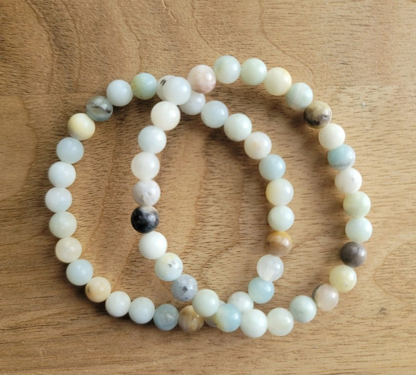 Caribbean Calcite 6mm Beaded Bracelet: Serenity and Oceanic Bliss
