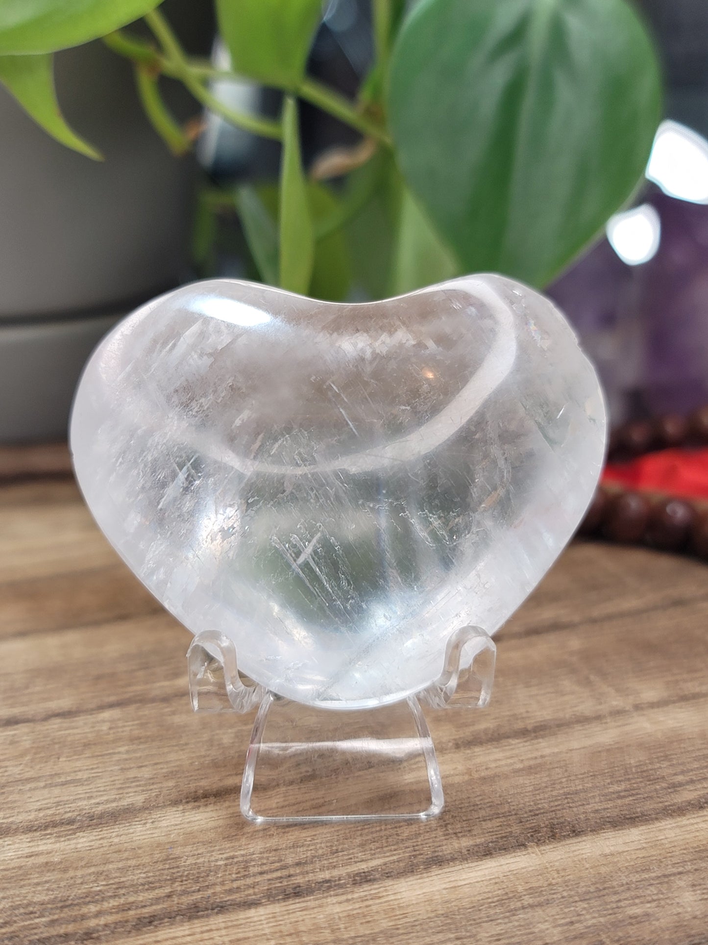Iceland Spar Heart – Clarity, Expansion & Energetic Reset