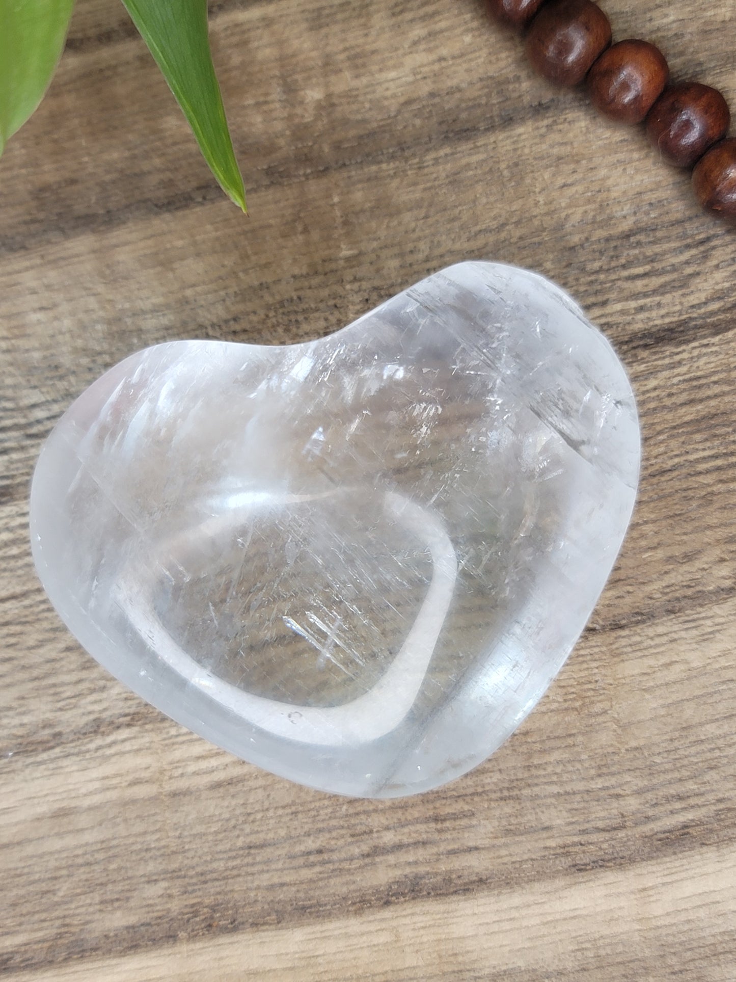 Iceland Spar Heart – Clarity, Expansion & Energetic Reset