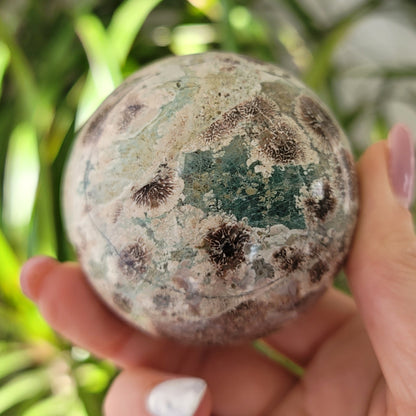 Green Flower Agate Sphere – Transformation, Healing & Heart Chakra Energy