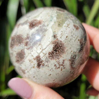 Green Flower Agate Sphere – Transformation, Healing & Heart Chakra Energy