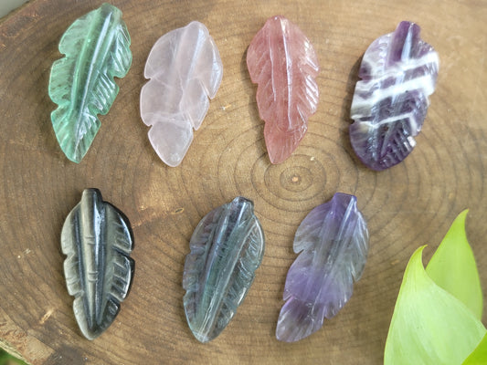 Mini Feather Carvings: Delicate Symbols of Freedom and Hope