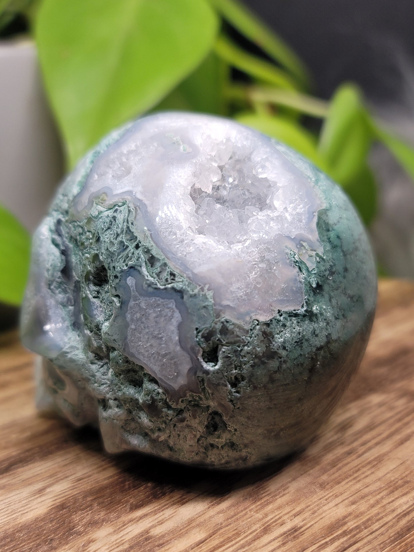 Moss Agate Druzy Quartz Skull: Grounding and Spiritual Transformation