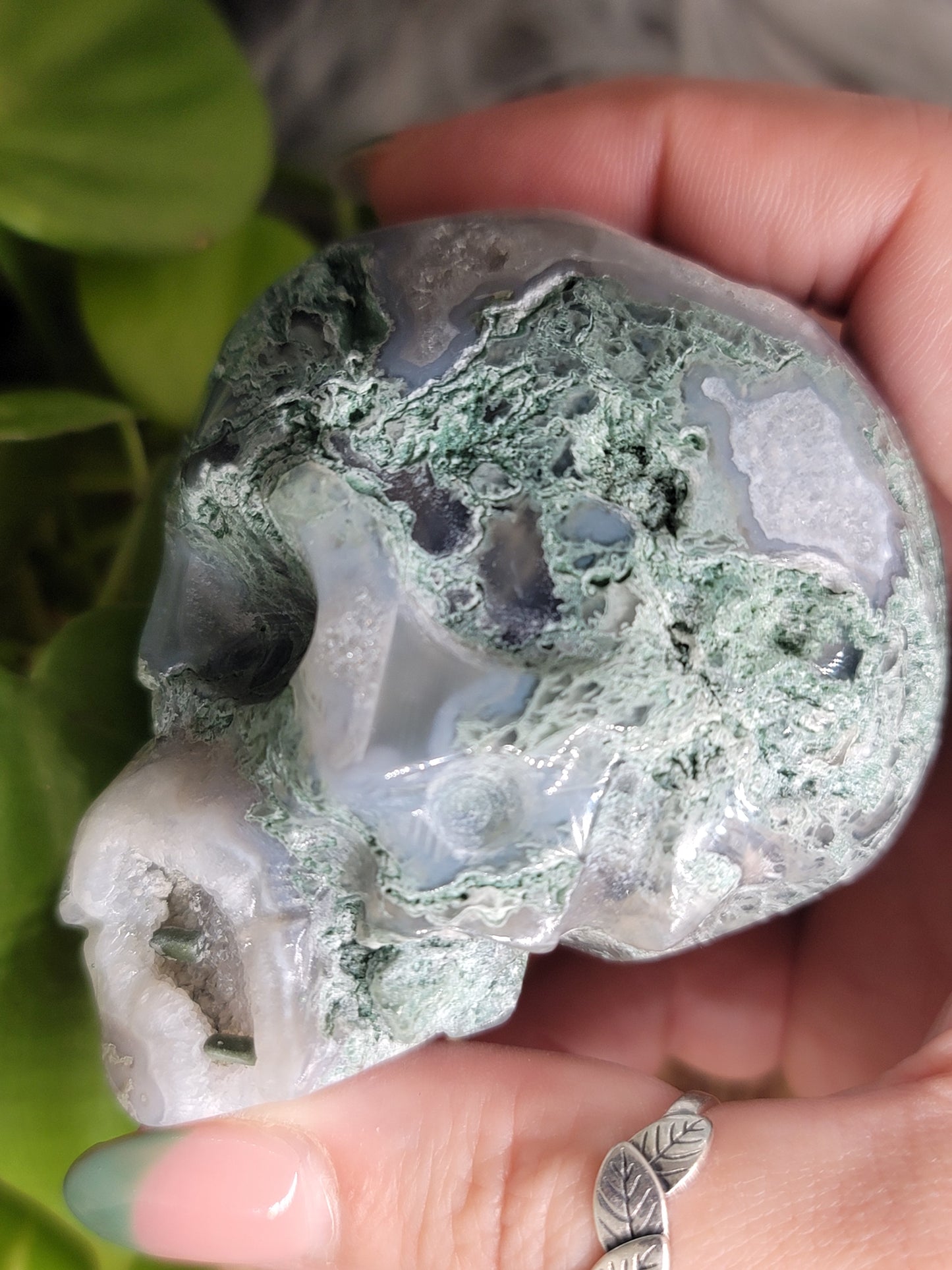 Moss Agate Druzy Quartz Skull: Grounding and Spiritual Transformation