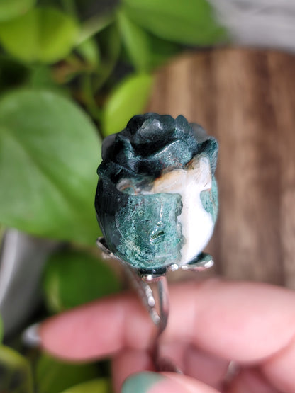 Mini Crystal Rose Carving – Self-Love, Strength & Renewal (6”)
