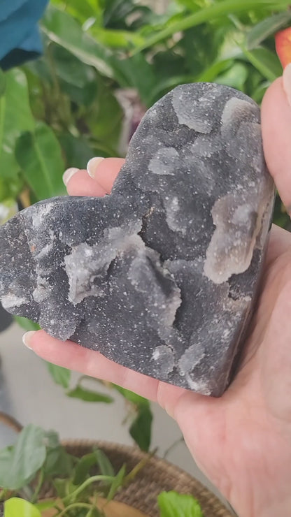 Sphalerite Druzy Heart Showpiece for Grounding Power and Magnetic Transformation