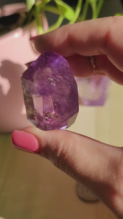 Amethyst Freeform – High-Quality Healing & Intuition Crystal (Limited Stock!)